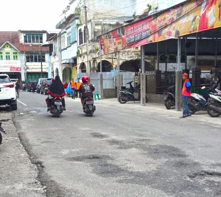 Lahan Parkir Deli Food Court Jalan Bandung Kota Pematang Siantar, Sumatera Utara. Foto: Dok. Istimewa.