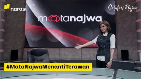 Najwa Shihab mewawancarai bangku kosong tentang penanganan pandemi COVID-19 di Indonesia di acara Mata Najwa. Foto: Twitter