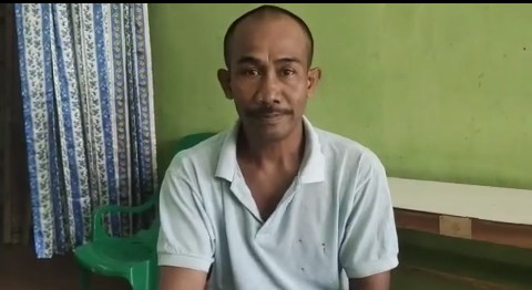 Fauzi Munthe, warga Serbelawan, Kecamatan Dolok Batu Nanggar, yang jasad istrinya dimandikan 4 orang pria bukan muhrimnya di RSUD Djasamen Saragih. Foto: Screnshoot