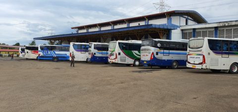 Terminal Jatijajar Depok yang melayani perjalanan bus Antar Kota Antar Provinsi (AKAP) dan Antar Kota Dalam Provinsi (AKDP). Foto: Dok. Istimewa