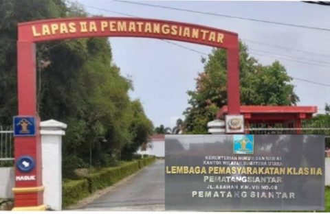 Lapas Kelas IIA Pematangsiantar, Jalan Asahan KM 7, Kecamatan Siantar, Kabupaten Simalungun, Sumatera Utara. Foto: Istimewa (Collage Redaksi Linktodays.com).