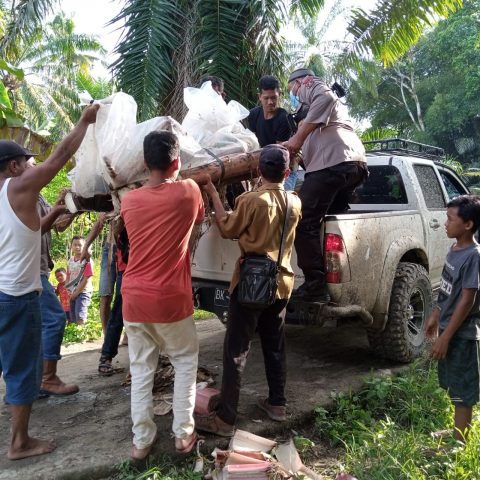 Evakuasi Penemuan Mayat. Foto: Dok. Humas Polres Simalungun.
