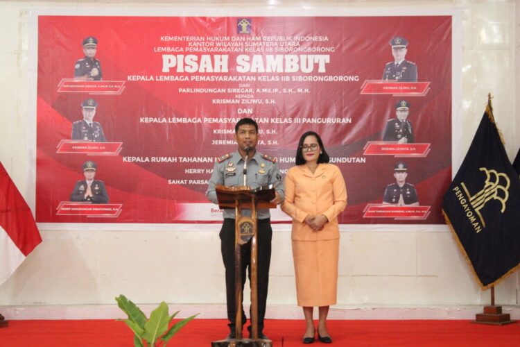 Serah terima jabatan Kepala Lapas Kelas IIB Siborongborong. Foto: Dok. Istimewa.