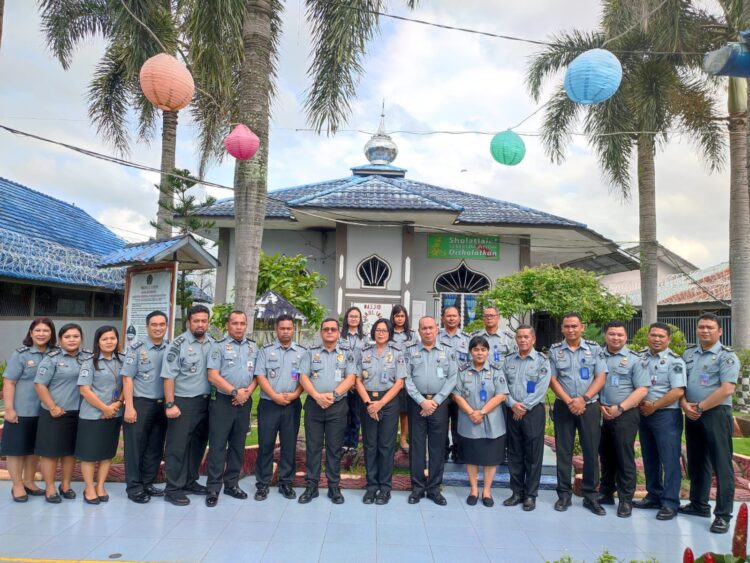 Foto Bersama Tim Diryantah dan Lapas Tebing Tinggi. Foto: Lapas Tebing Tinggi.