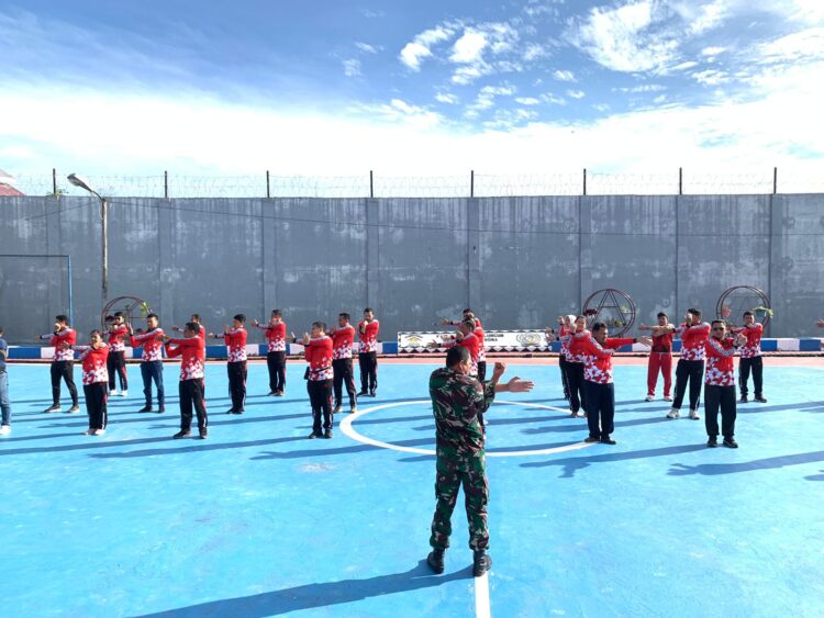 Pembinaan Fisik, Mental dan Kedisplinan Petugas Lapas Narkotika Kelas IIA Pematang Siantar. Foto: Istimewa.